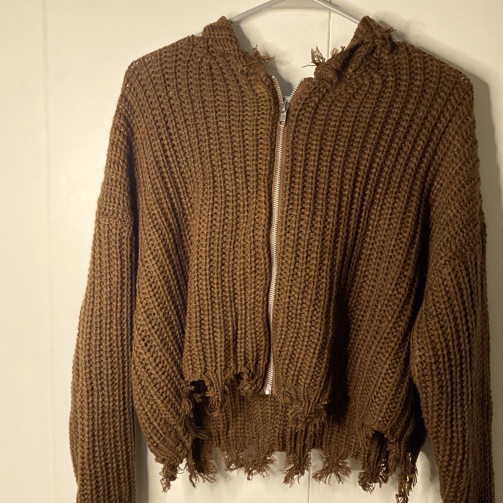 brown zip up hoodie